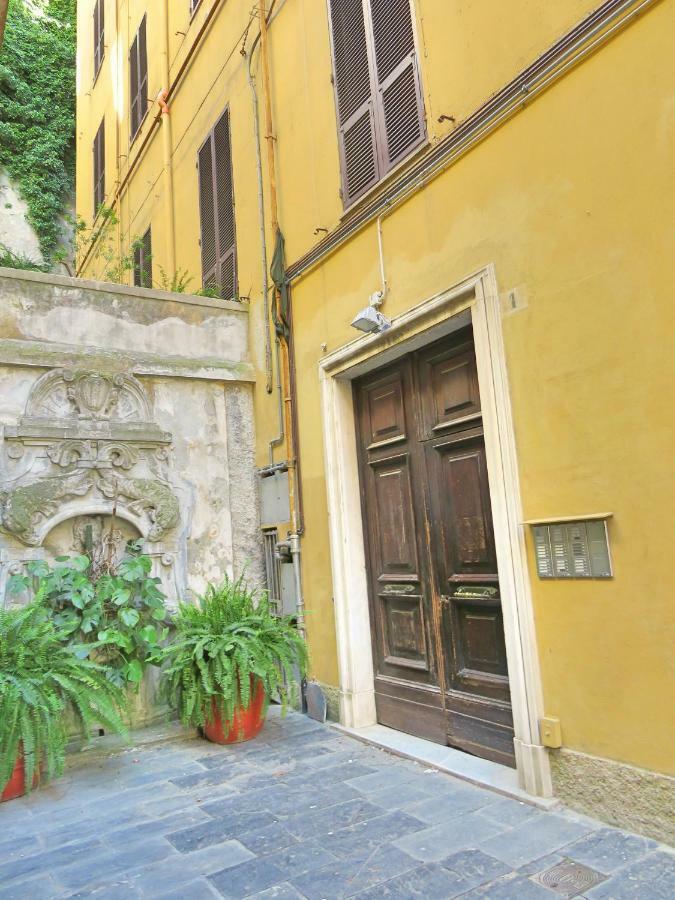 Central Chic Apartment Genoa Luaran gambar