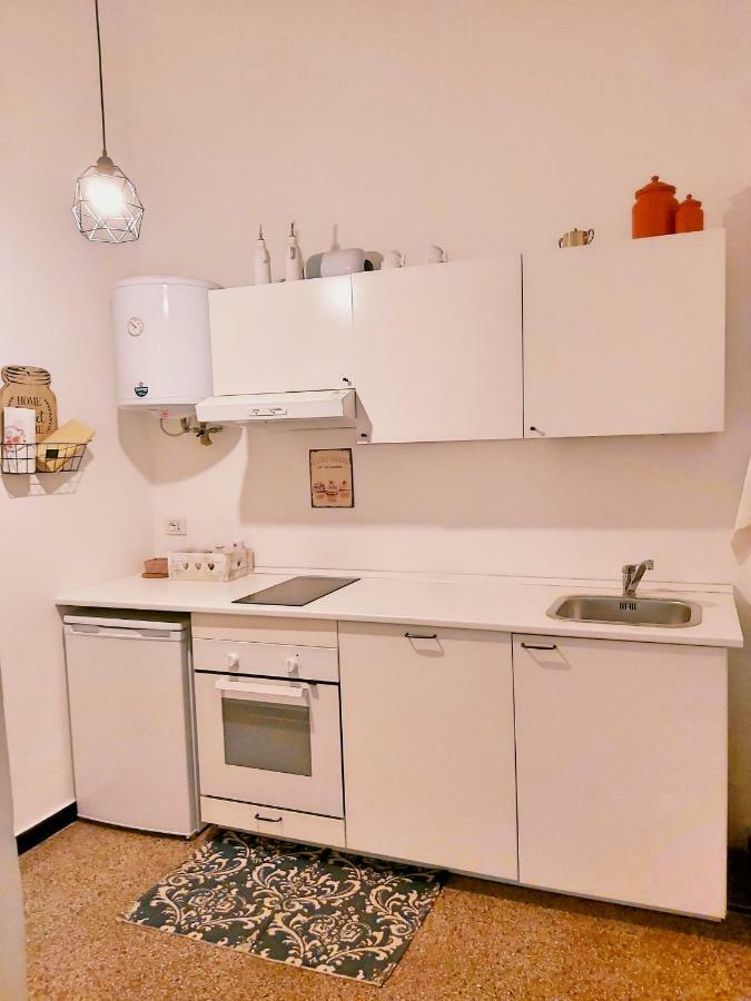 Central Chic Apartment Genoa Luaran gambar